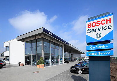 Schlüsselfertiges Autohaus in Neuss von Schreiber Stahlbau