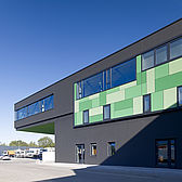 Gewerbehalle mit Büro in Bochum von Schreiber Stahlbau