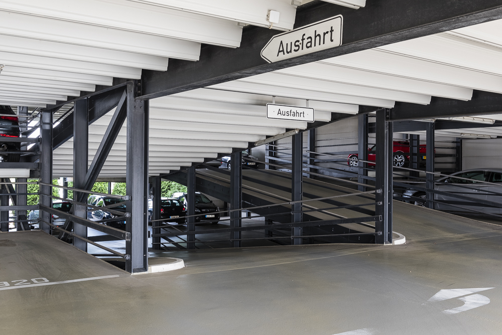 Rampenanordnung Parkhausbau Schreiber Stahlbau